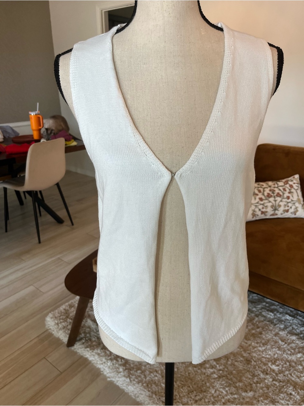 Women's Sleeveless Open-Front Knit Top - White NWOT